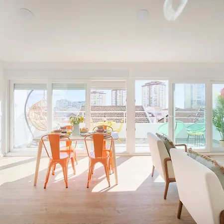شقة Beachside Deluxe Terrace Apts, By Timecooler *