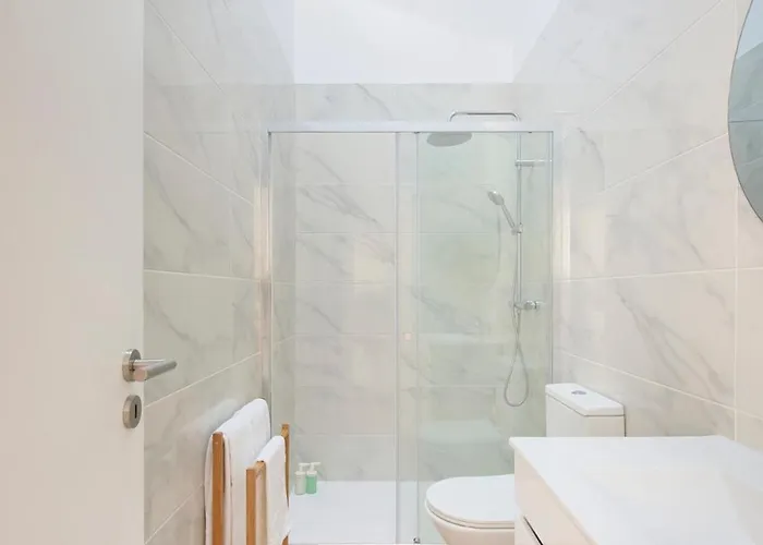 Beachside Deluxe Terrace Apts, By Timecooler Апартаменты