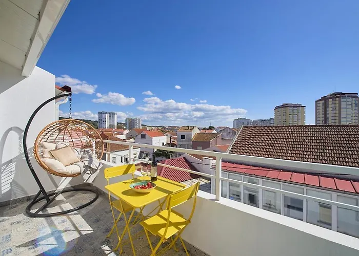 Апартаменты Beachside Deluxe Terrace Apts, By Timecooler Кошта-да-Капарика