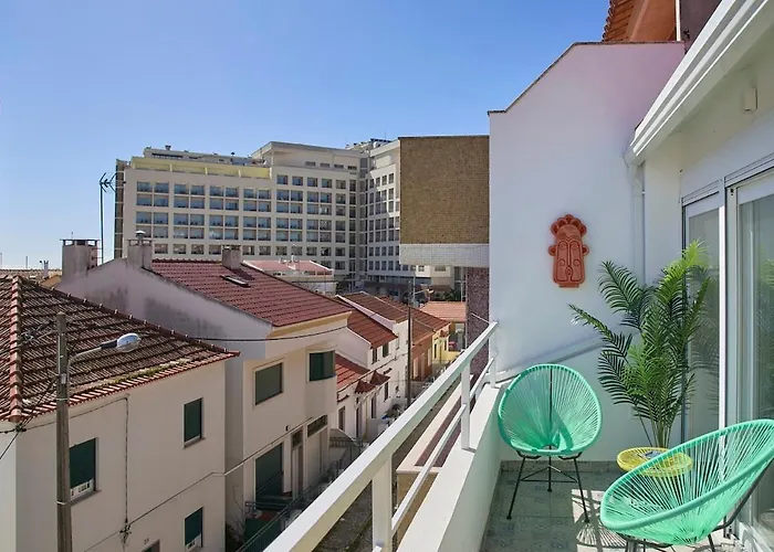 Апартаменты Beachside Deluxe Terrace Apts, By Timecooler