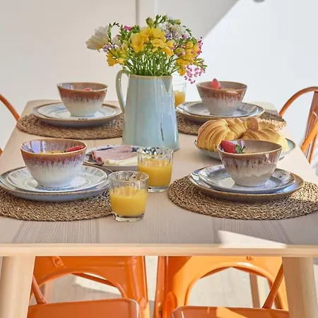 Beachside Deluxe Terrace Apts, By Timecooler * Costa da Caparica