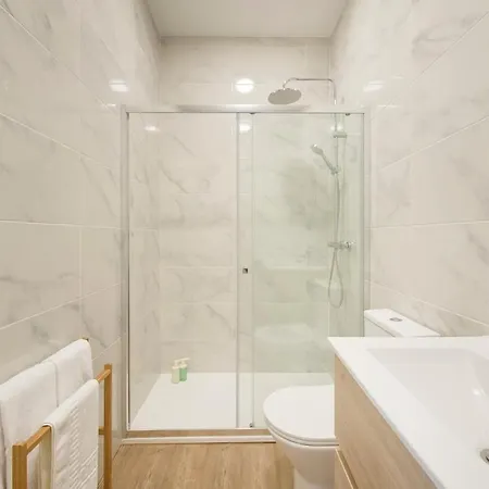 Beachside Deluxe Terrace Apts, By Timecooler Apartment Costa da Caparica