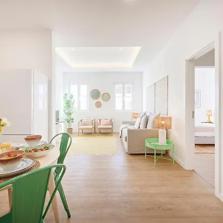 Beachside Deluxe Terrace Apts, By Timecooler *