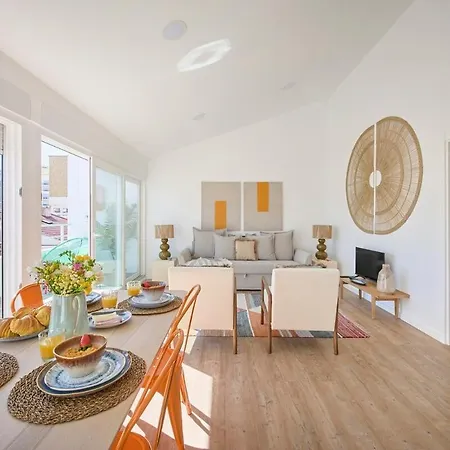 Beachside Deluxe Terrace Apts, By Timecooler * Costa da Caparica