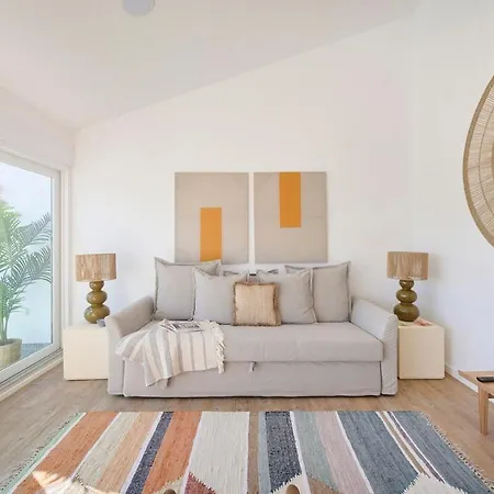 Beachside Deluxe Terrace Apts, By Timecooler Apartment Costa da Caparica