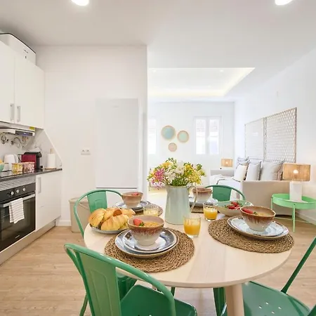 Beachside Deluxe Terrace Apts, By Timecooler *