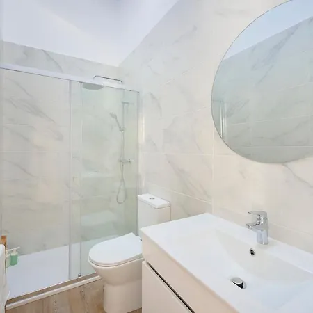 Beachside Deluxe Terrace Apts, By Timecooler *