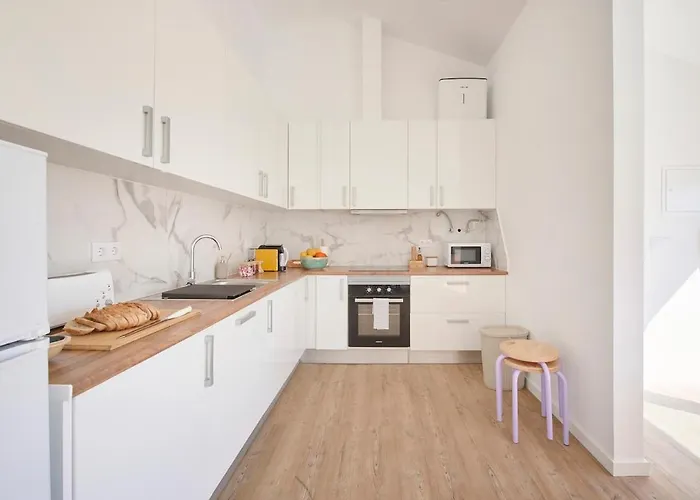 Beachside Deluxe Terrace Apts, By Timecooler Διαμέρισμα