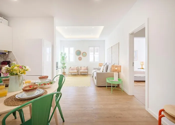 Beachside Deluxe Terrace Apts, By Timecooler *