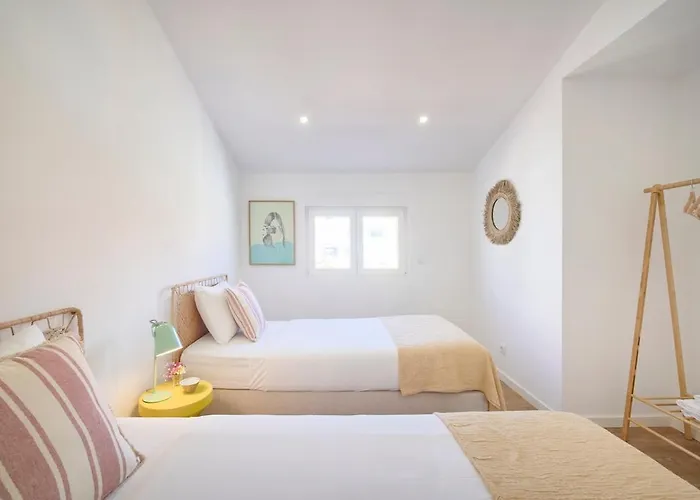 Διαμέρισμα Beachside Deluxe Terrace Apts, By Timecooler Costa de Caparica