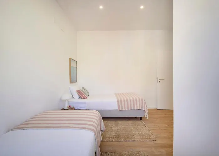 Διαμέρισμα Beachside Deluxe Terrace Apts, By Timecooler Costa de Caparica