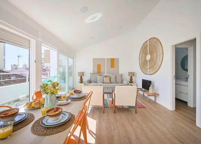 Beachside Deluxe Terrace Apts, By Timecooler * Costa de Caparica