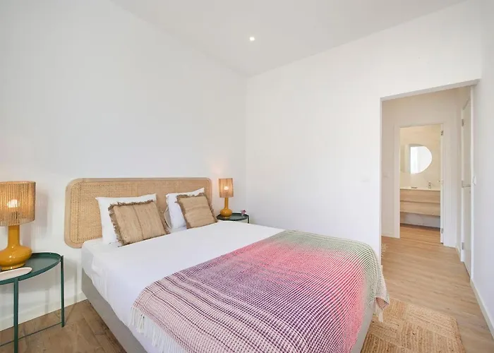 Διαμέρισμα Beachside Deluxe Terrace Apts, By Timecooler *